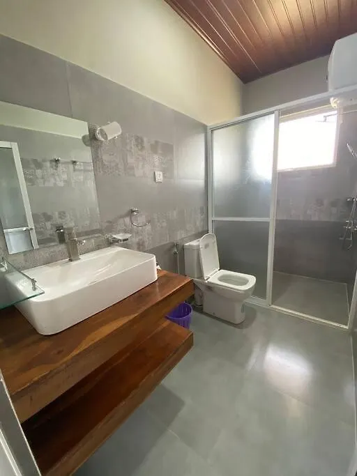 Kinsgton Manor Nuwara Eliya - 6 Bedrooms 0*,  Sri Lanka