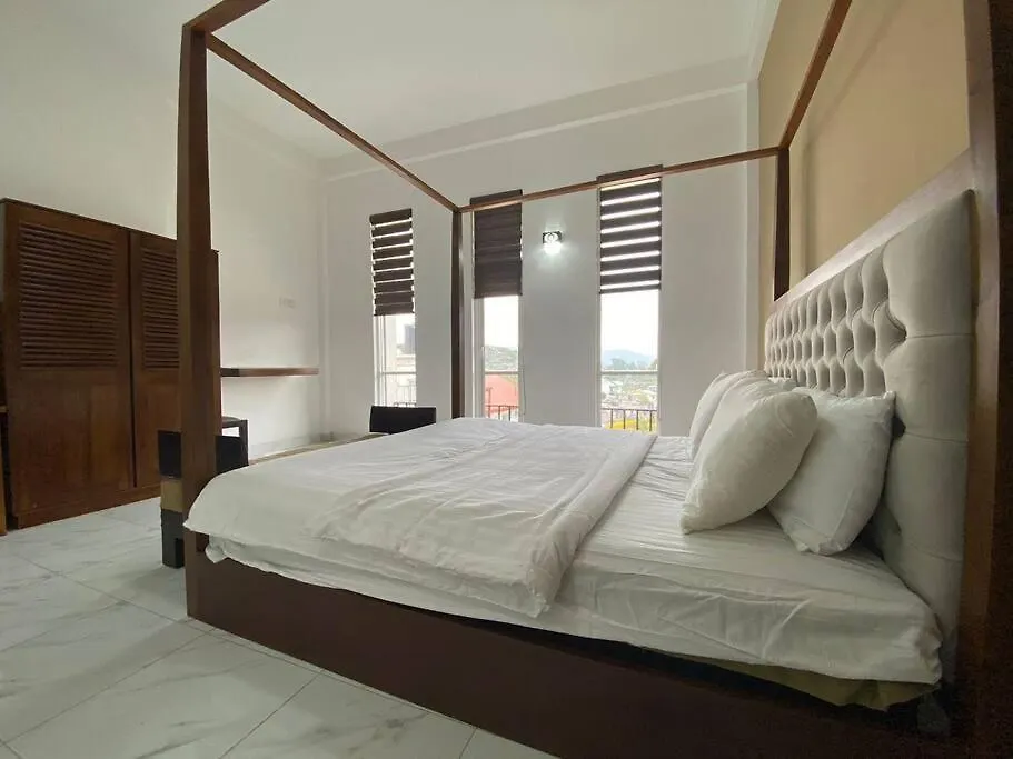 Villa Kinsgton Manor Nuwara Eliya - 6 Bedrooms